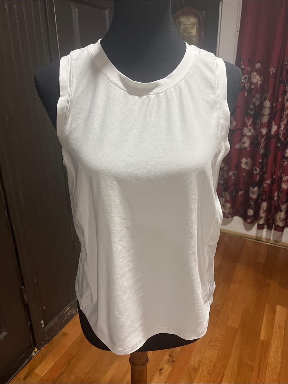 DSG White Sleeveless Crewneck Tank Top